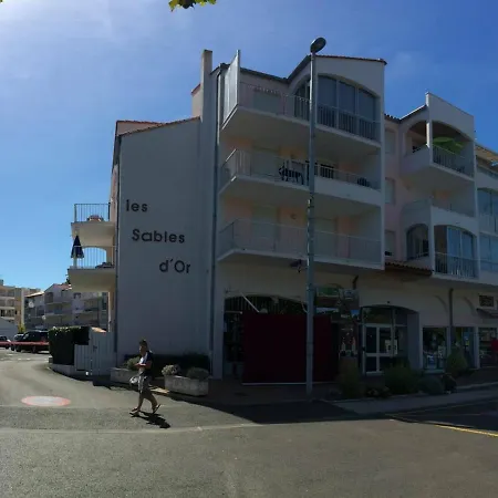 Saint-palais-sur-mer, 1 Piece, 4 Personnes - Fr-1-305a-7 Apartment